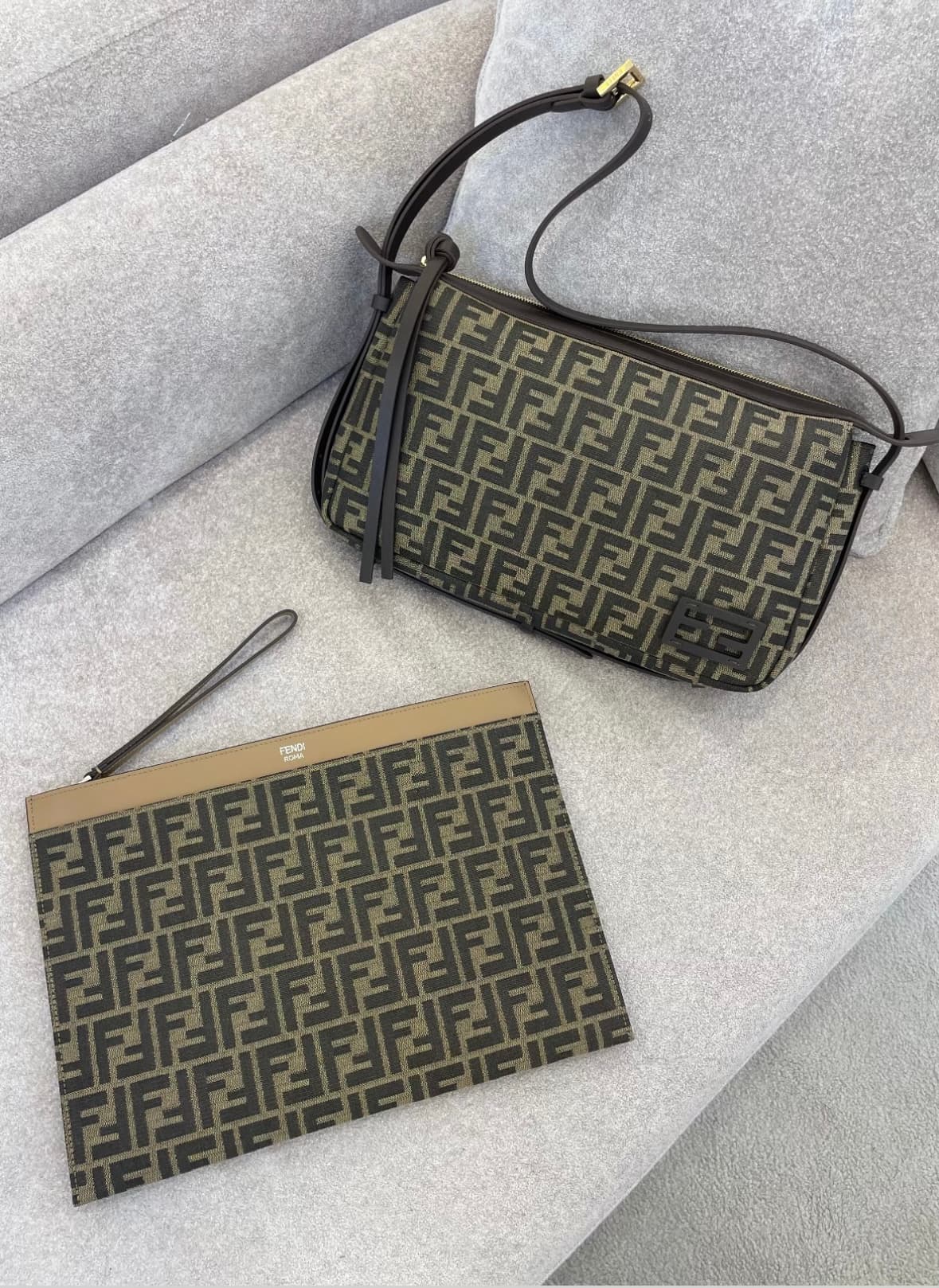 Fendi — Sac d'épaule zippé FF Zucca